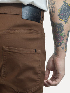 Bermuda Reserva Masculina Sarja Color Marrom Escuro