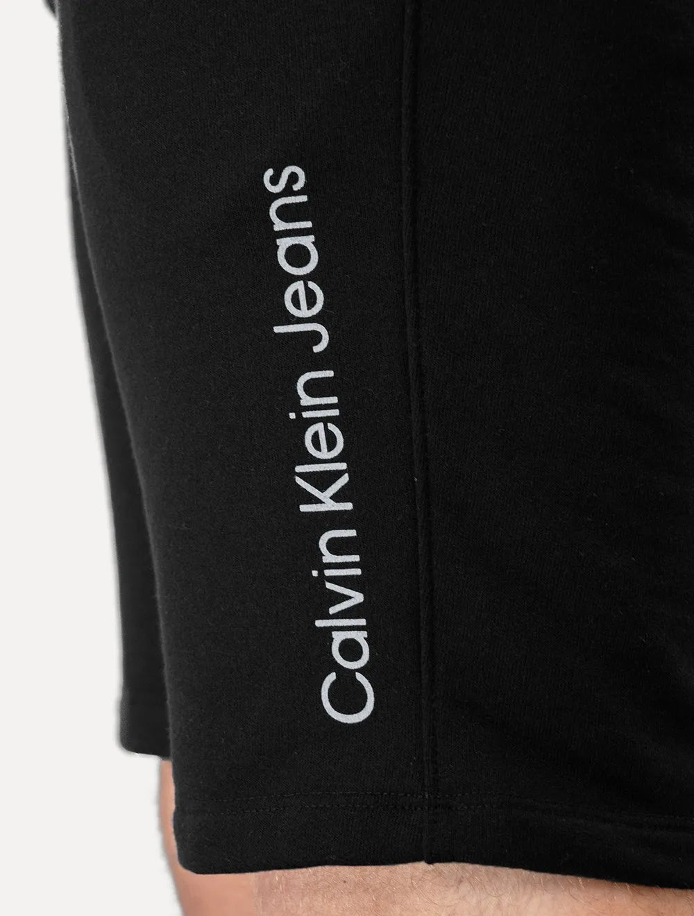 Bermuda Calvin Klein Jeans Moletom Lateral Logo Preta