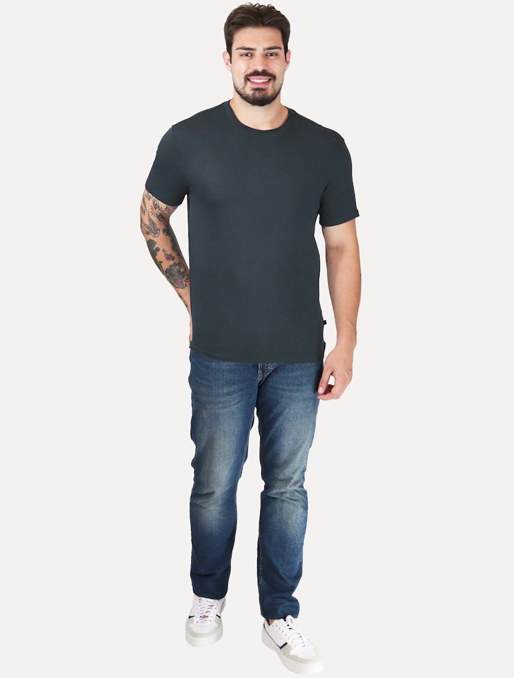 Camiseta Calvin Klein Jeans Masculina Lisa Tricot Azul Marinho