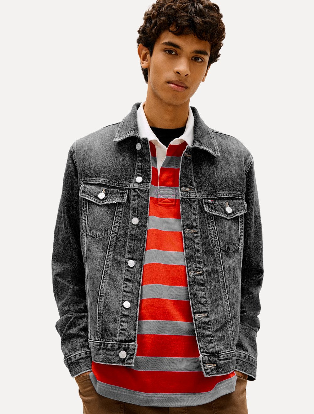 Jaqueta Tommy Jeans Masculina Regular Ryan Trucker Cinza Claro