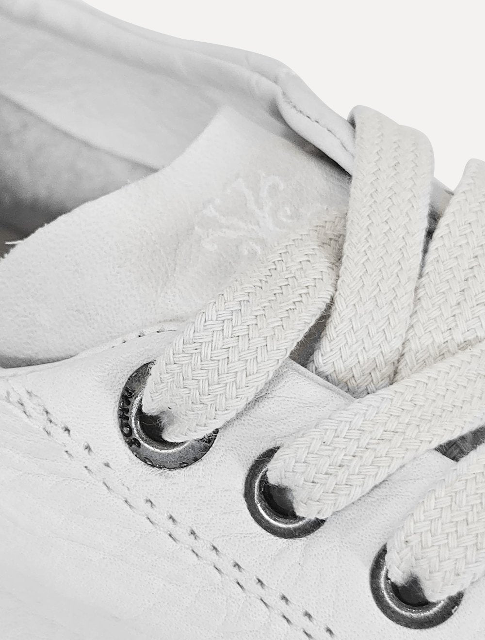Tênis John John Masculino Couro Heaven Soft Off-White