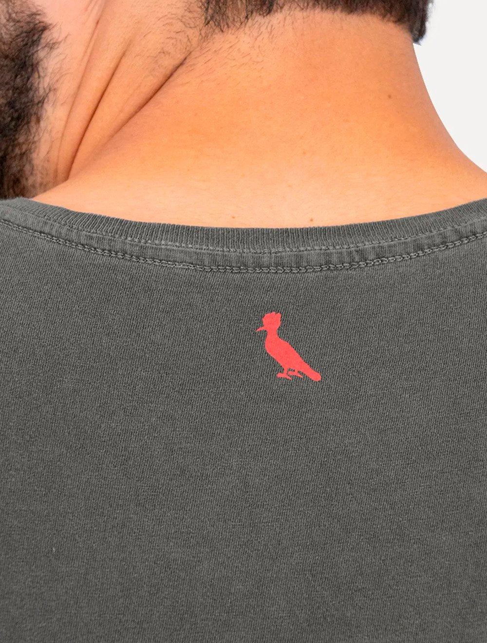 Camiseta Reserva Masculina Basic Red Woodpecker Stoned Cinza Escuro