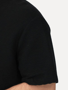 Camiseta Calvin Klein Jeans Masculina Listras Relevo Lisa Preta