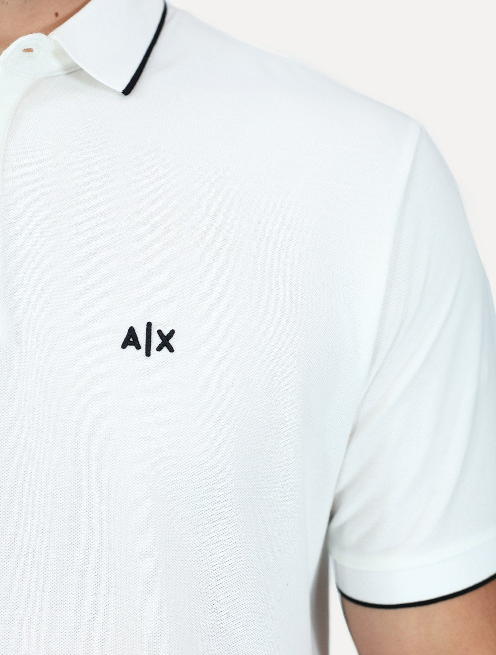 Polo Armani Exchange Masculina Regular Fit Dark Logo Icon AX Off White