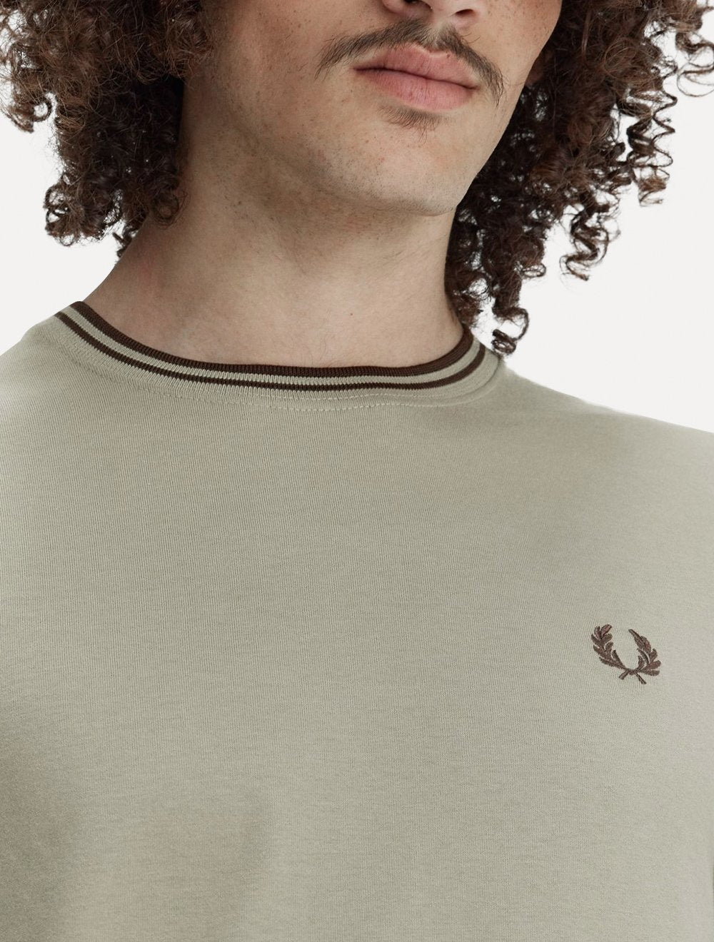 Blusa Fred Perry Masculina Regular Manga Longa Twin Tipped Areia