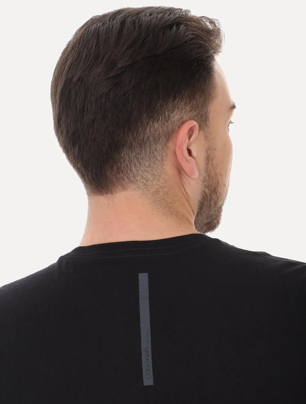 Kit Calvin Klein | Camiseta Swimwear V-Neck Slim Fit e Carteira Couro CK Preta