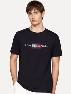 Camiseta Tommy Hilfiger Masculina Regular Flag Embro Azul Marinho