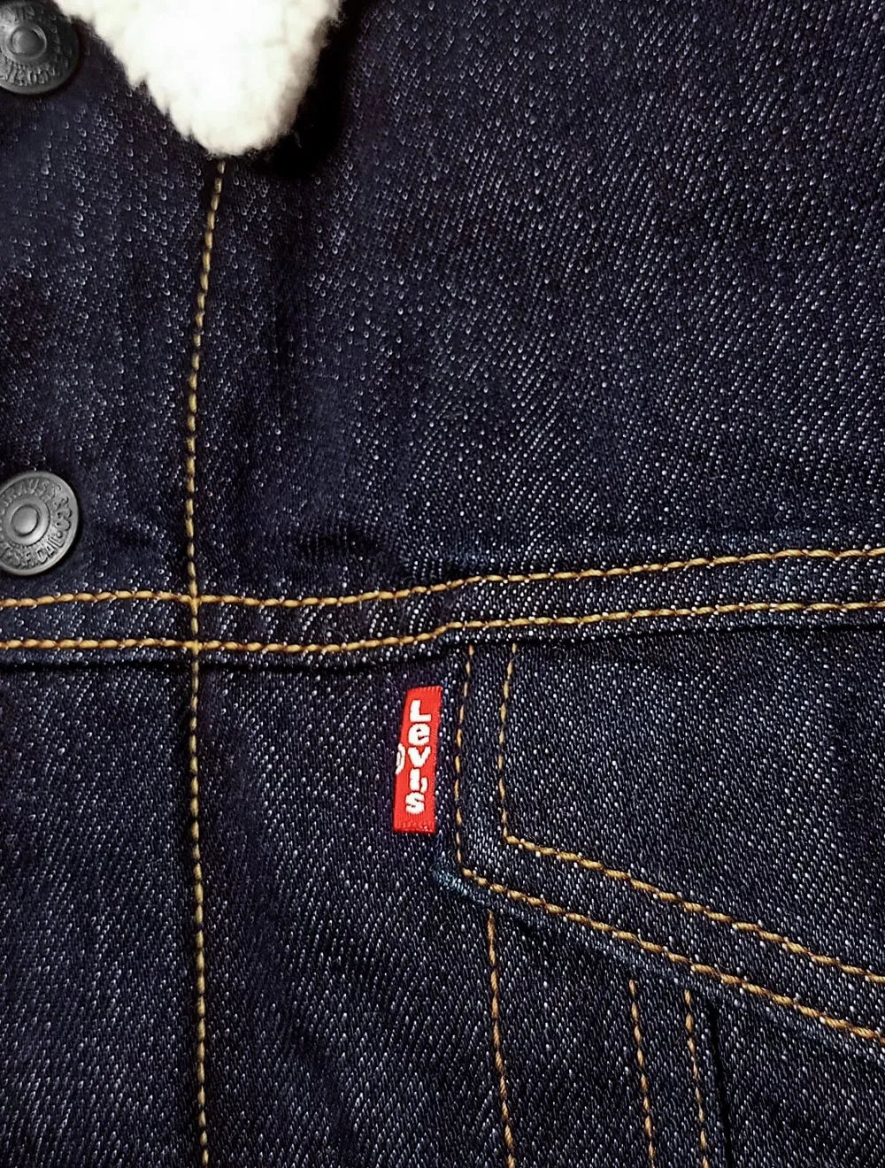 Jaqueta Levis Jeans Masculina Trucker Type 3 Sherpa Azul Escuro