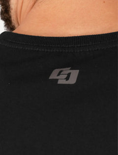 Camiseta Colcci Masculina Slim Embossed Logo Preta