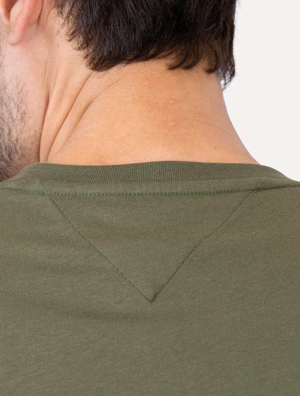 Camiseta Tommy Hilfiger Masculina Chest Insert Logo Verde Militar