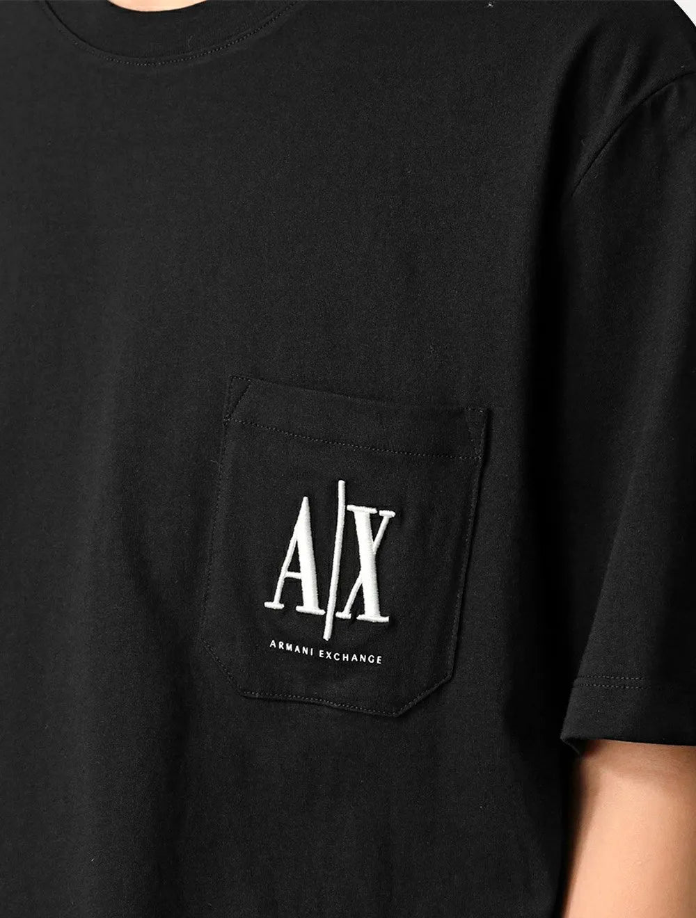 Camiseta Armani Exchange Masculina Regular Fit Pocket AX Logo Preta