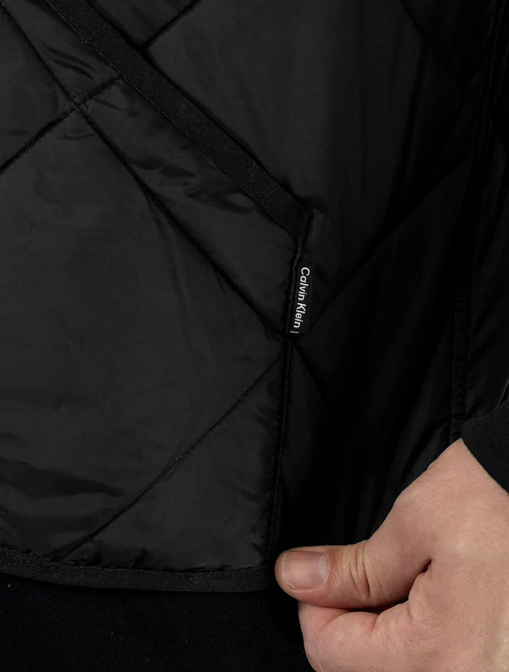 Jaqueta Calvin Klein Jeans Dupla Face Bomber Reversivel Preta