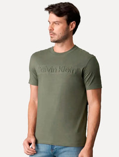 Camiseta Calvin Klein Masculina Embossing Logo Relevo Verde Militar
