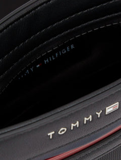 Bolsa Tommy Hilfiger Masculina Foundation Mini Crossover Preta