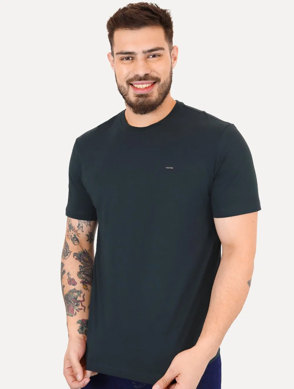 Camiseta Calvin Klein Jeans Masculina Egyptian Cotton Rubber Patch Azul Marinho