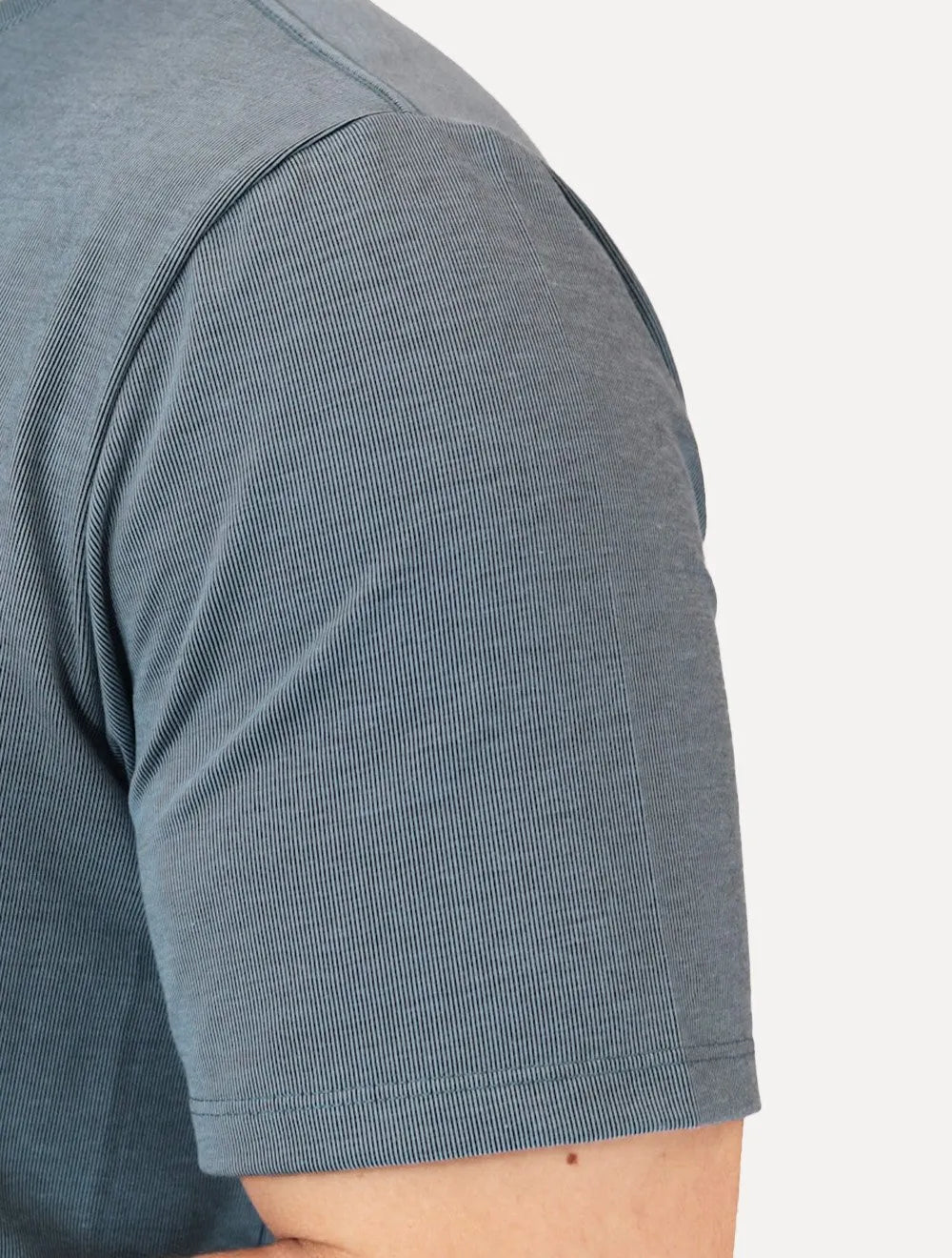Camiseta Dudalina Masculina Regular Malha Listrada Black Azul Escuro