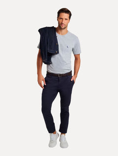 Camiseta Reserva Masculina Regular Paris Neck Logo Cinza Mescla