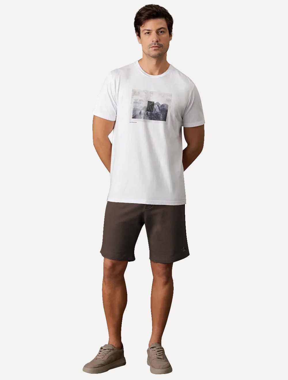 Bermuda Calvin Klein Jeans Masculina Cadarço Linen RE Issue Marrom Escuro