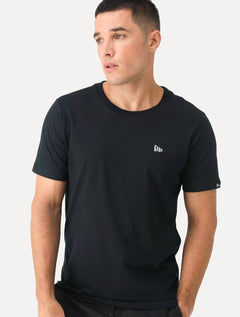 Camiseta New Era Masculina Essentials Tri Preta