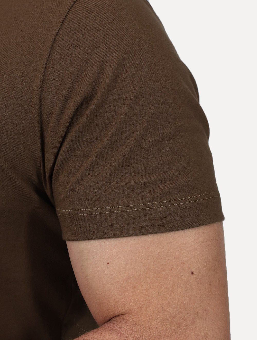 Camiseta Aramis Masculina Basic Lisa Mono Icon Chocolate