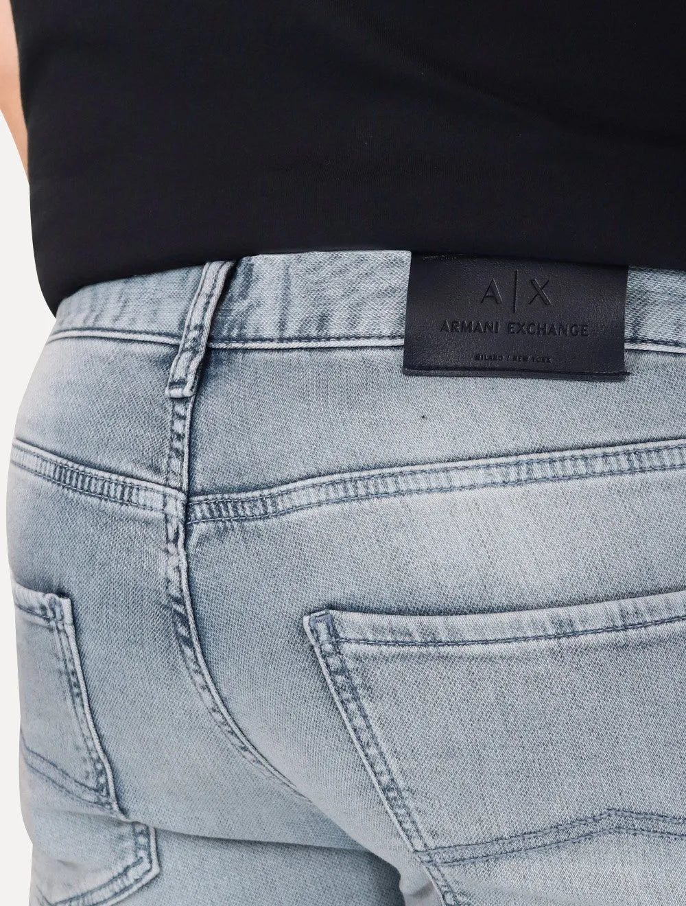 Calça Jeans Armani Exchange Masculina J14 Slim Fit Azul Claro