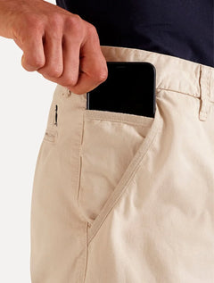 Bermuda Reserva Masculina de Sarja Casual Iron Areia