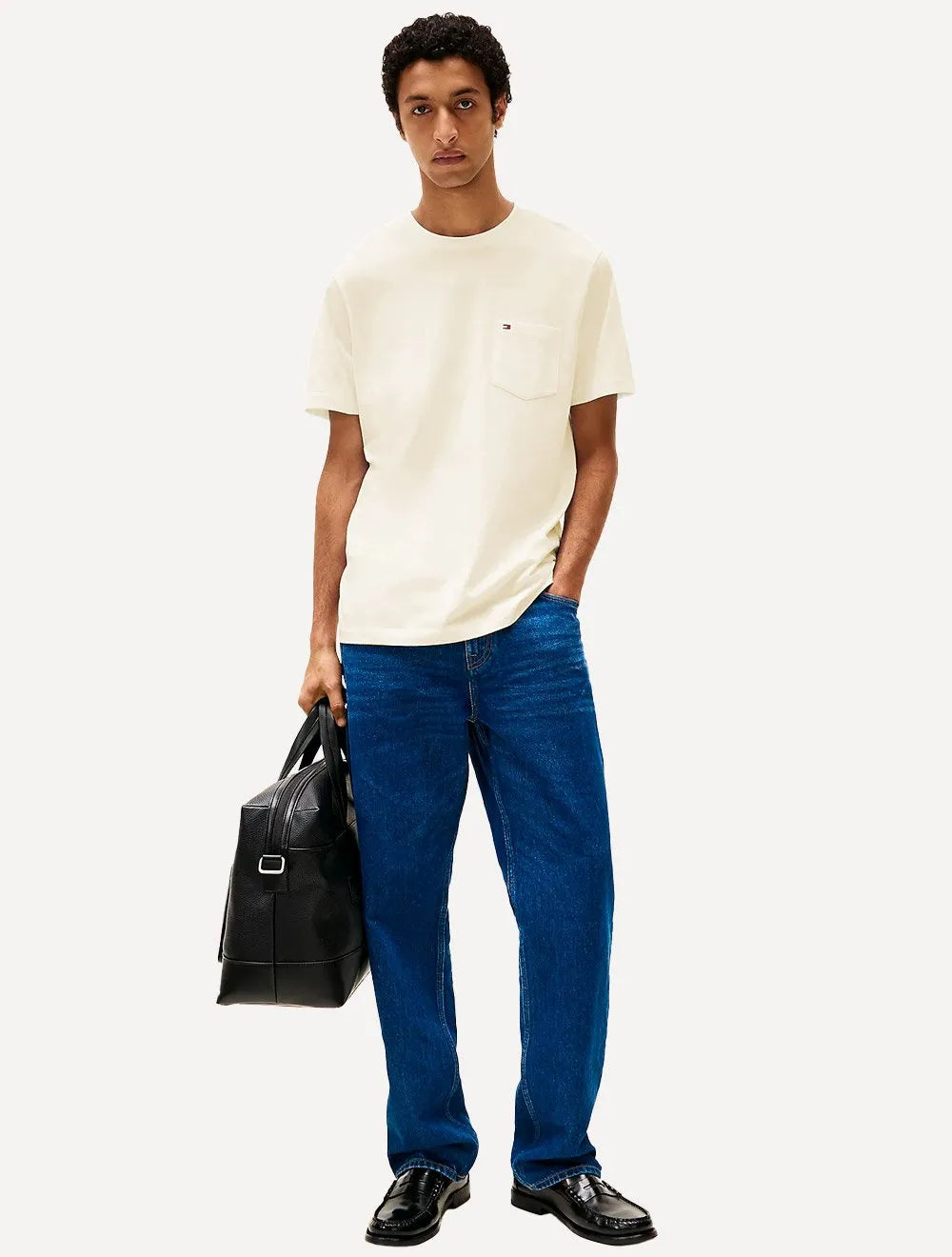 Camiseta Tommy Jeans Masculina Regular Pocket Creme