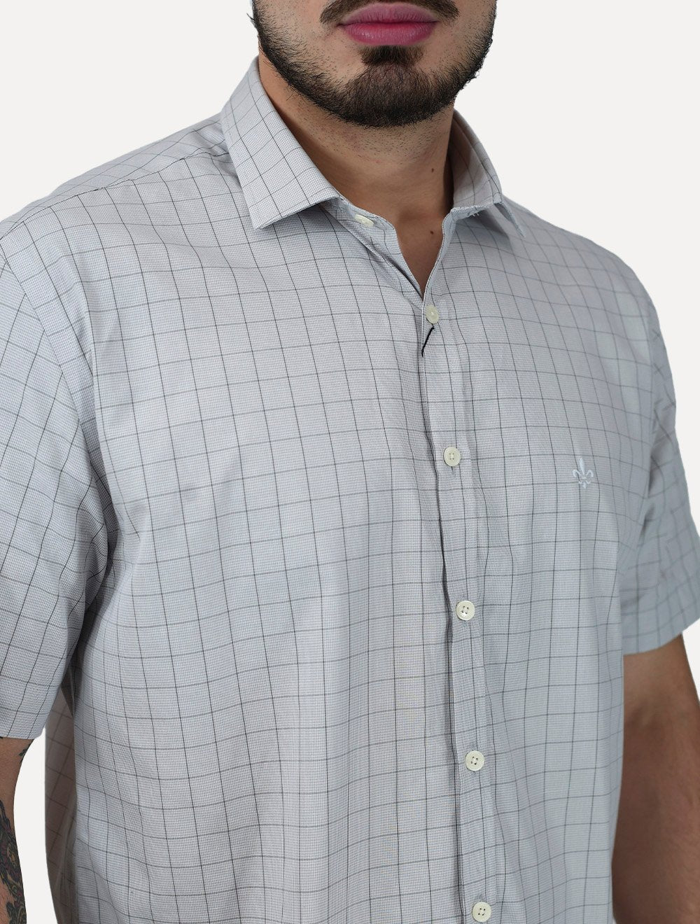 Camisa Dudalina Masculina Manga Curta Confort Superfine Cotton Light Logo Xadrez Cinza Claro