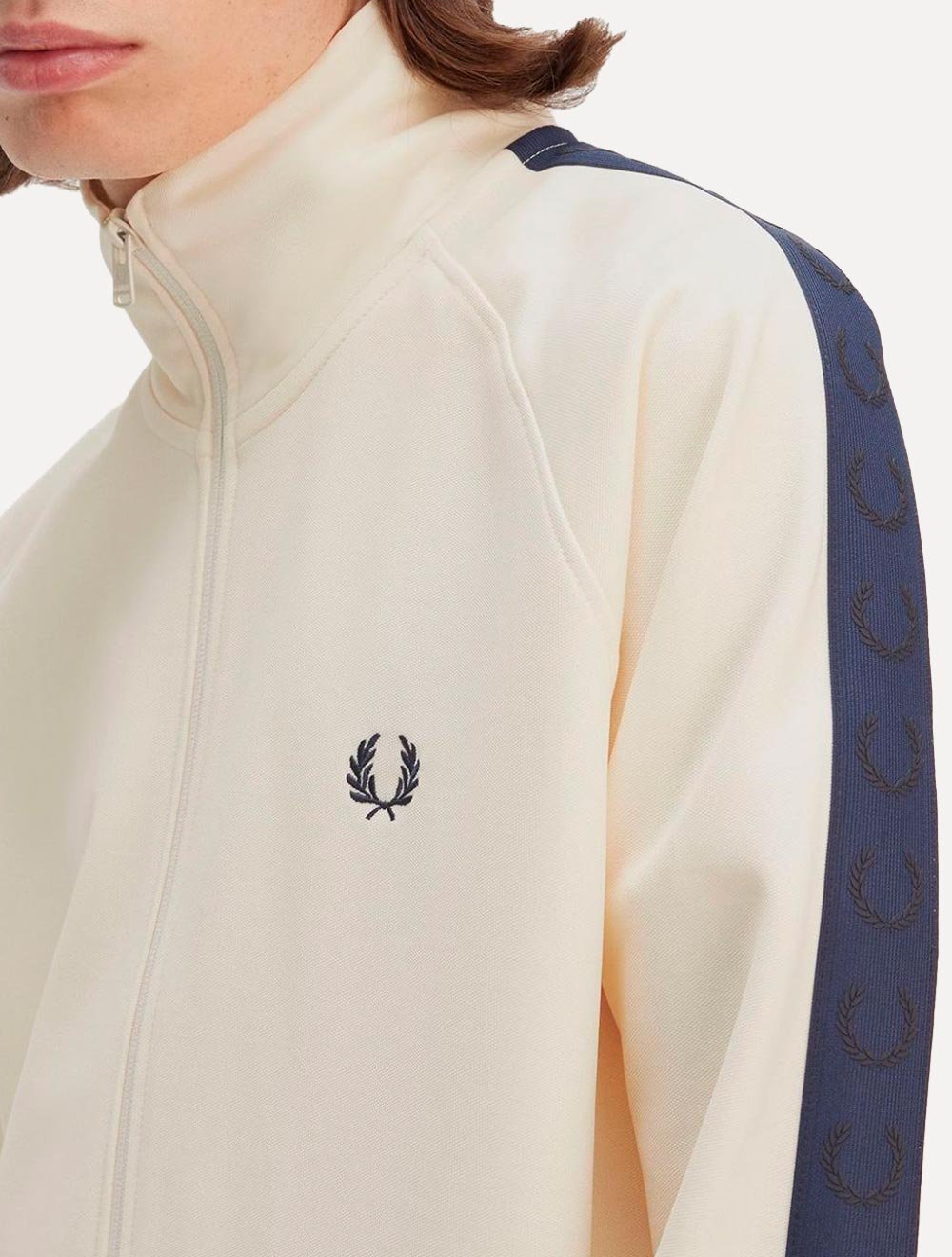 Jaqueta Fred Perry Masculina Contrast Tape Track Off-White