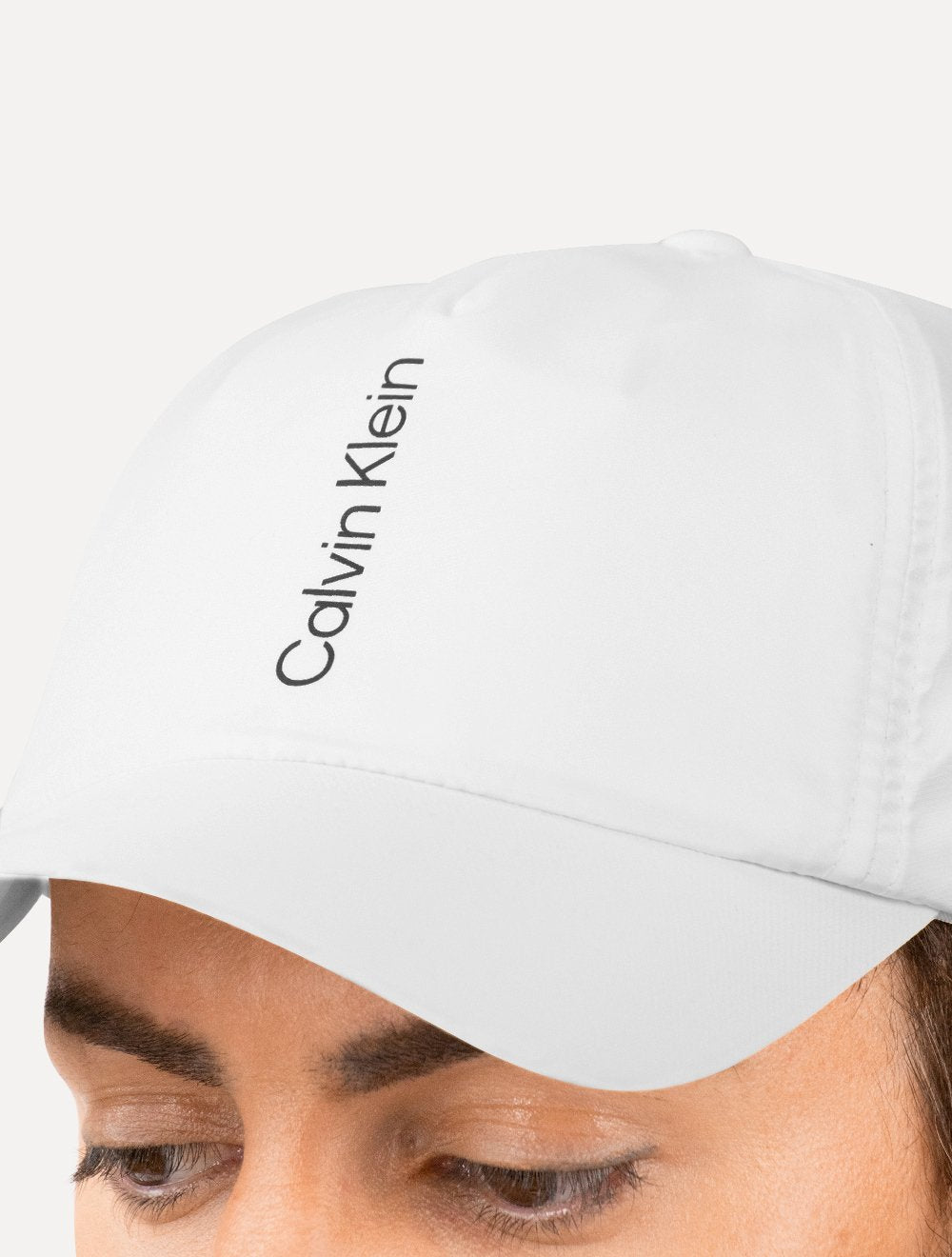 Boné Calvin Klein Masculino Swim Vertical Logo Branco