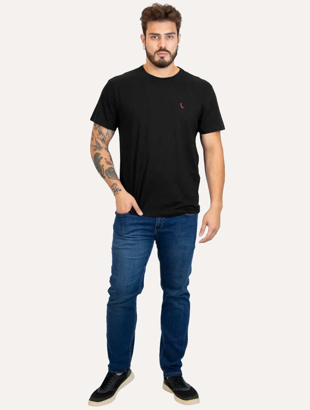 Camiseta Reserva Masculina Básica Brasa Red Preta