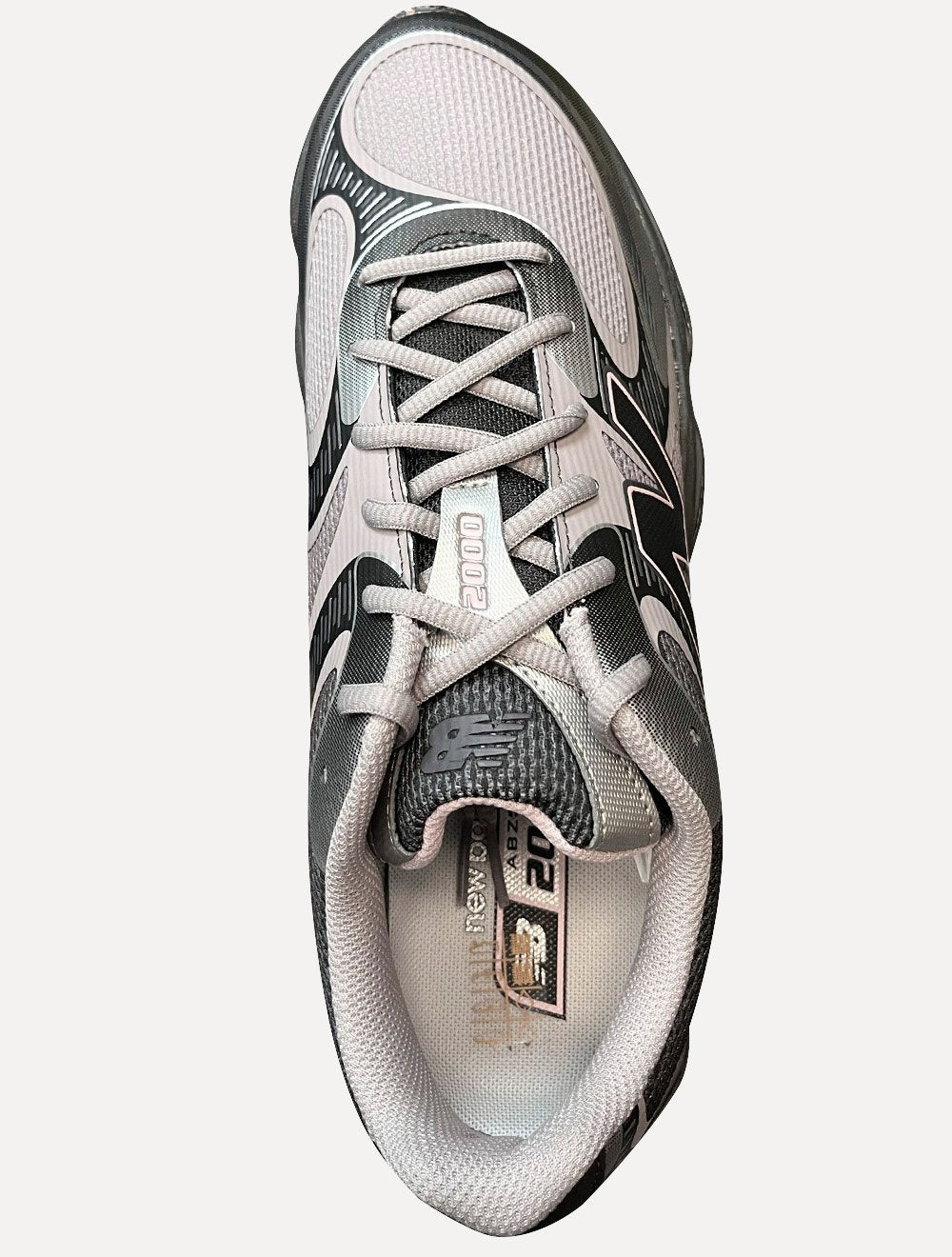 Tênis New Balance 2000 Abzorb Cinza Escuro