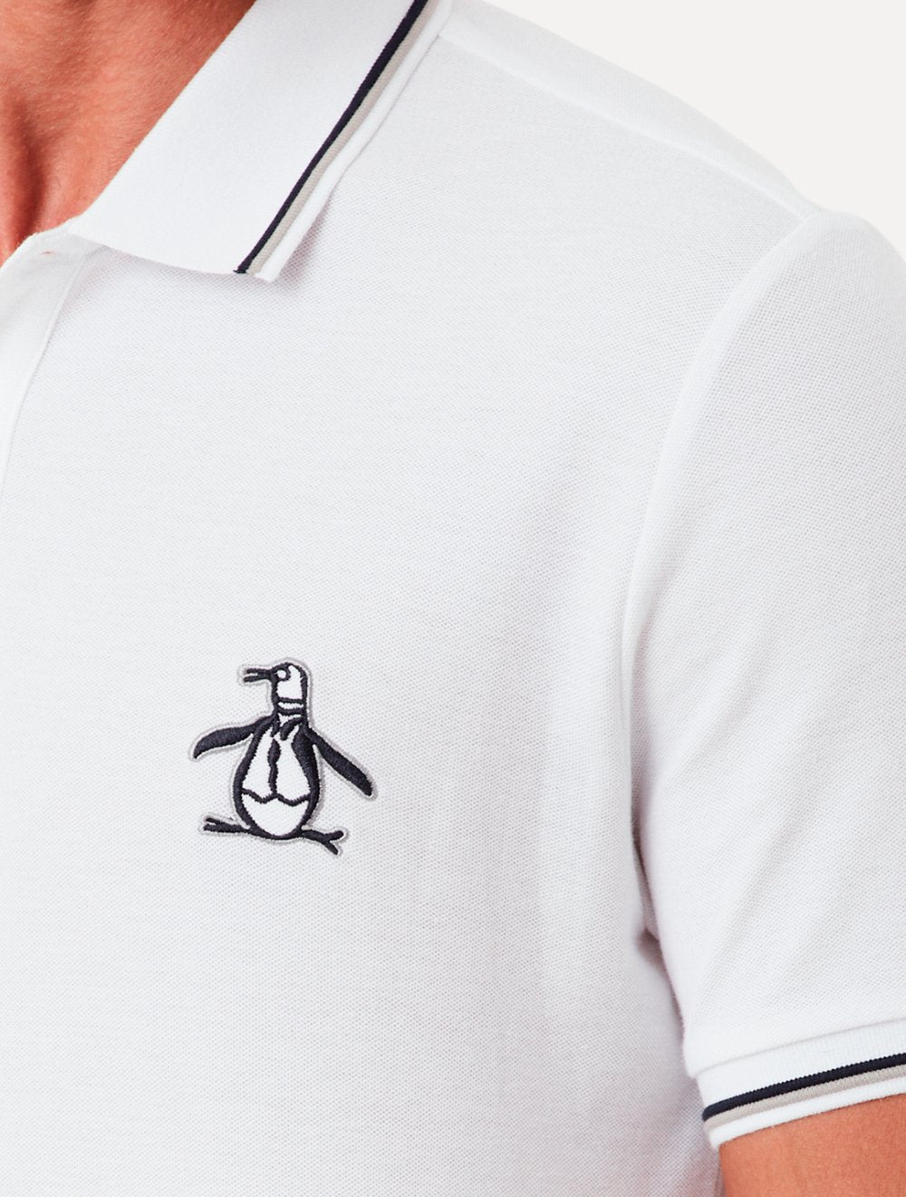 Polo Original Penguin Masculina Piquet Lisa Friso Mega Patch Branca
