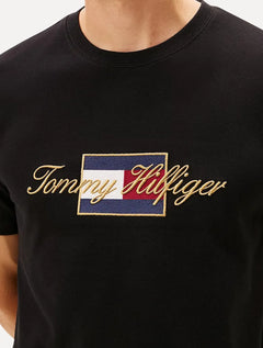 Camiseta Tommy Hilfiger Masculina Icon Gold Preto