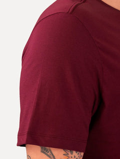 Camiseta Individual Masculina Comfort Logo Bordô