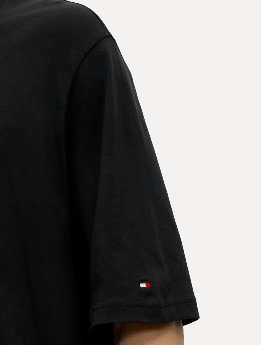 Camiseta Tommy Hilfiger Masculina Authentic Originals Preta