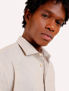 Camisa Aramis Masculina Regular Listras Backstitch Cáqui Claro
