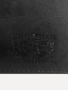 Carteira Levis Masculina Couro Slim Bifold Preta