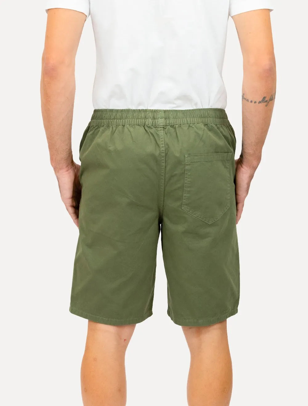 Bermuda Dudalina Masculina Sarja Elástico Algodão Verde Escuro