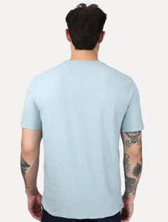 Camiseta Individual Comfort Linho Listrada Silk Logo Azul Claro