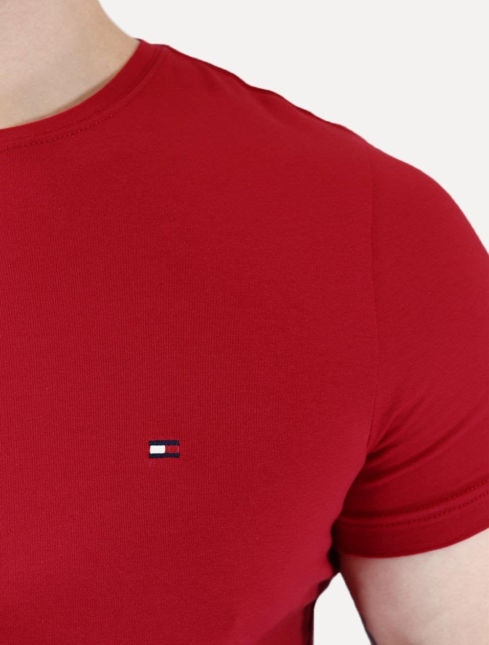 Camiseta Tommy Hilfiger Masculina Slim Fit Essential Stretch Vermelha
