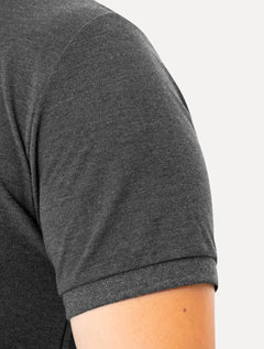 Polo Guess Masculina Piquet Bordado Friso Gola Cinza Escuro Mescla