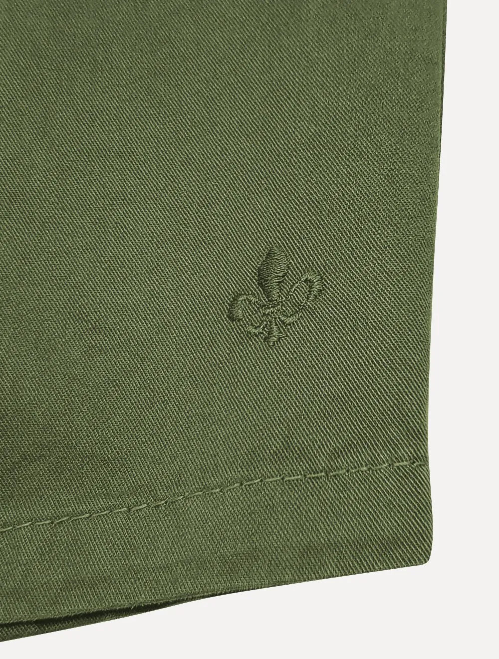 Bermuda Dudalina Masculina Sarja Elástico Algodão Verde Escuro