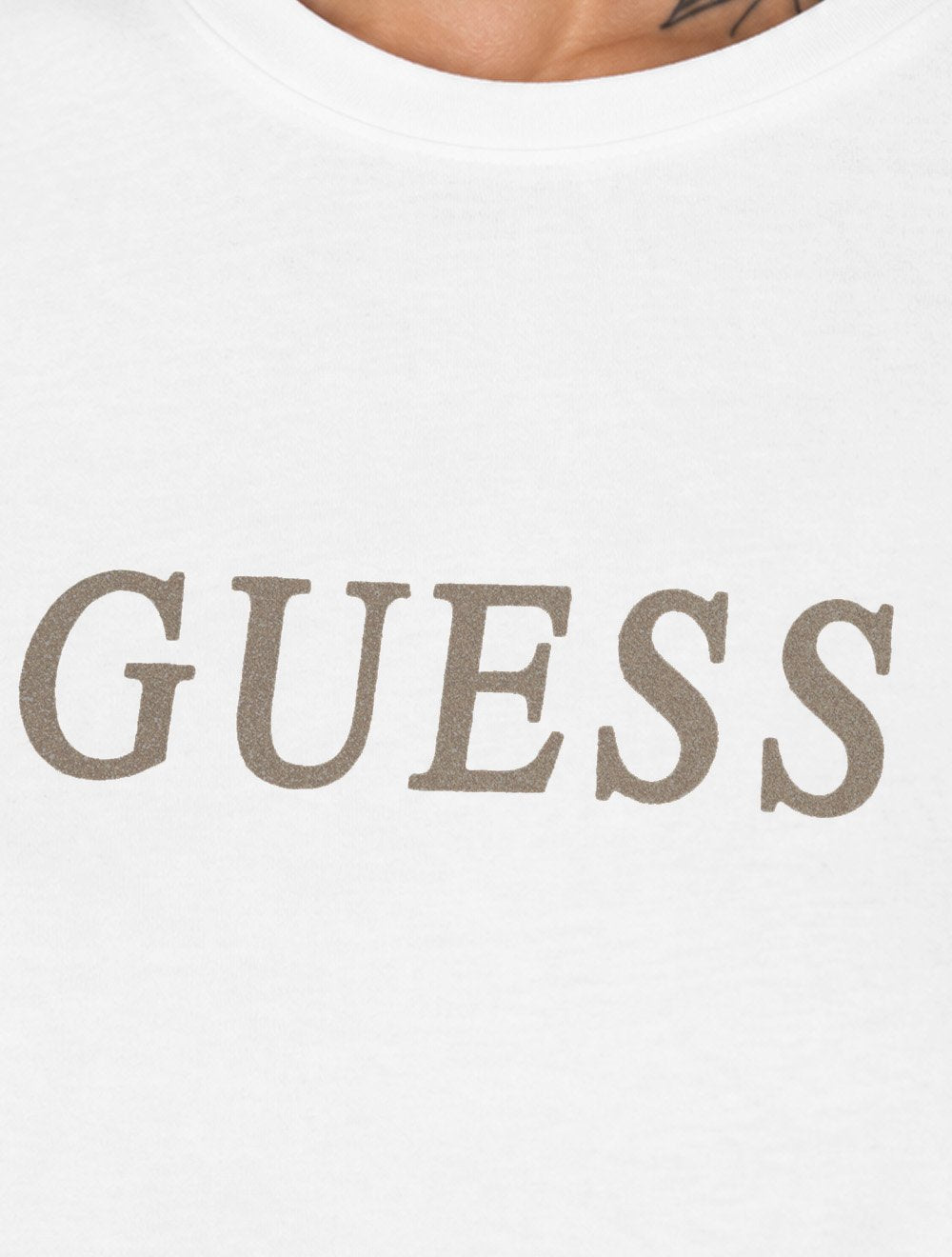 Camiseta Guess Feminina Silk Silver Logo Branco