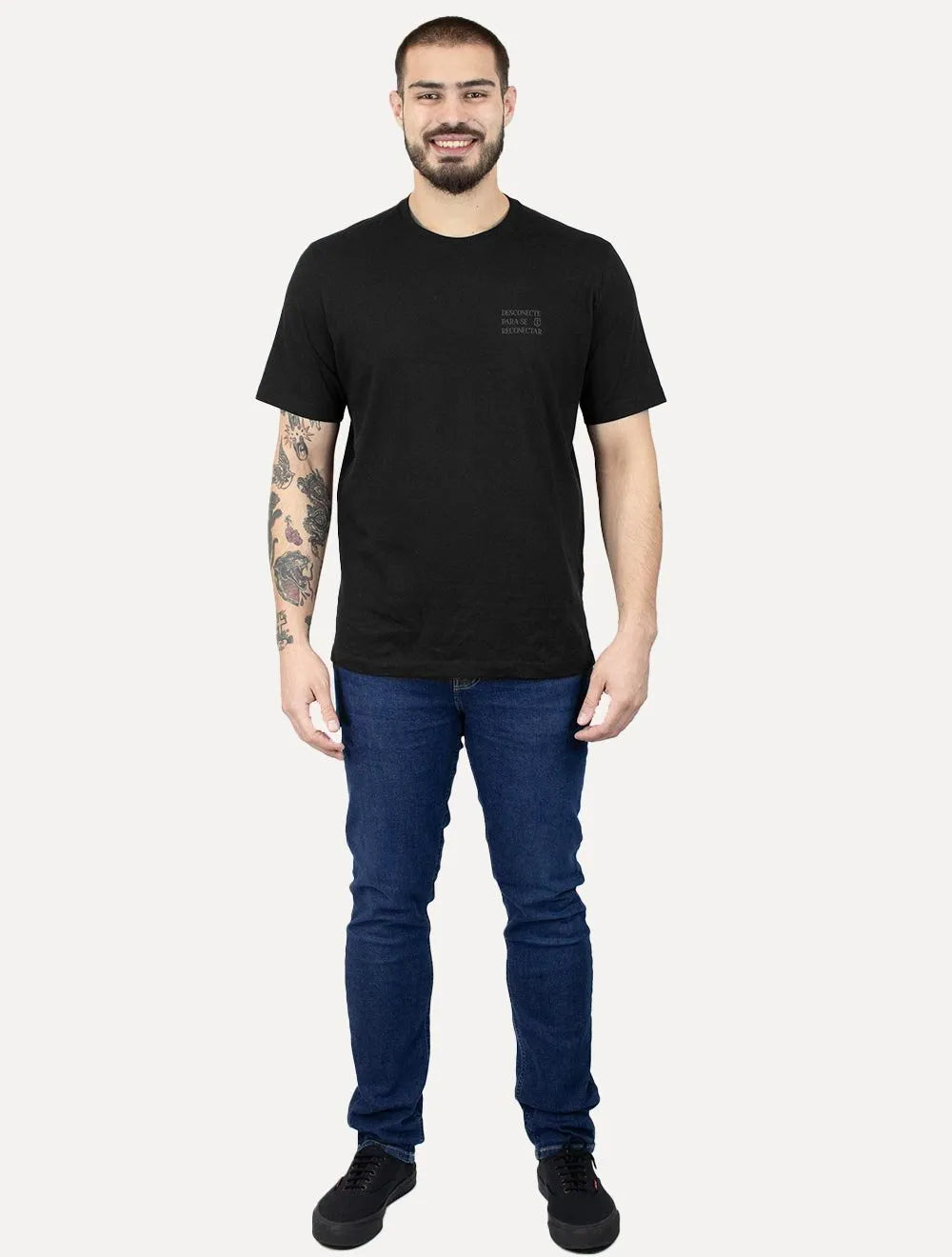 Camiseta Individual Comfort Fit Desconecte Estampa Preta