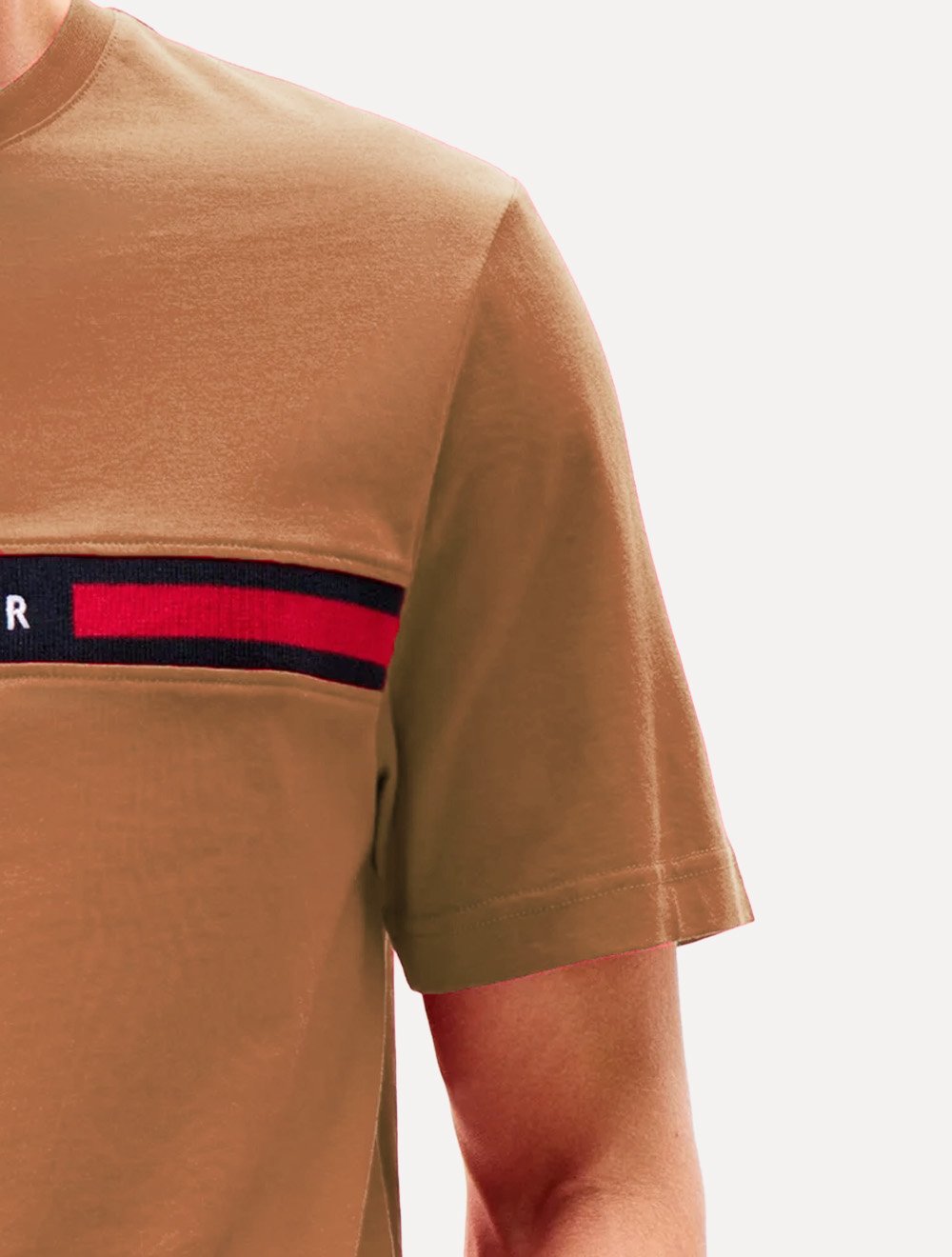 Camiseta Tommy Hilfiger Masculina Chest Insert Logo Marrom