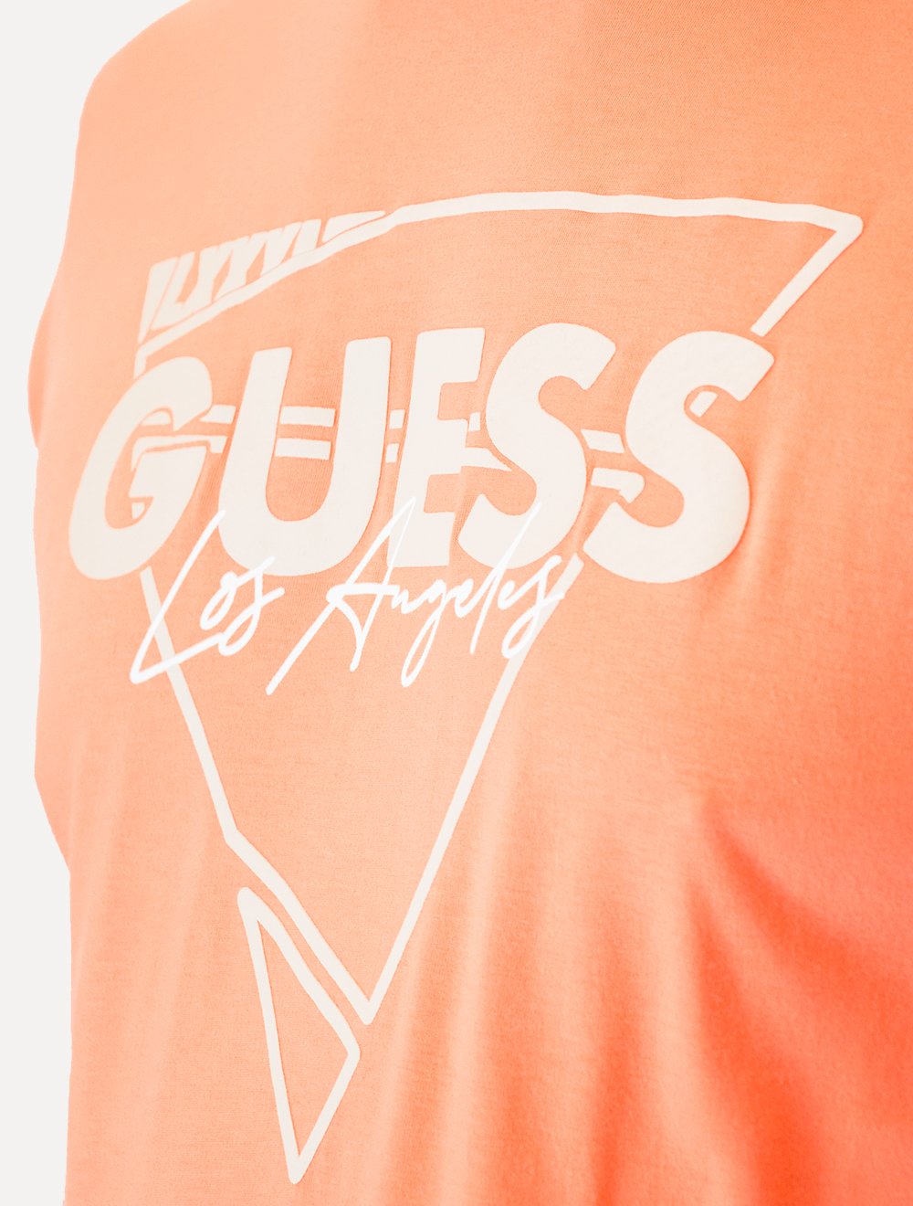 Camiseta Guess Masculina Triângulo Los Angeles Relevo Peito Laranja